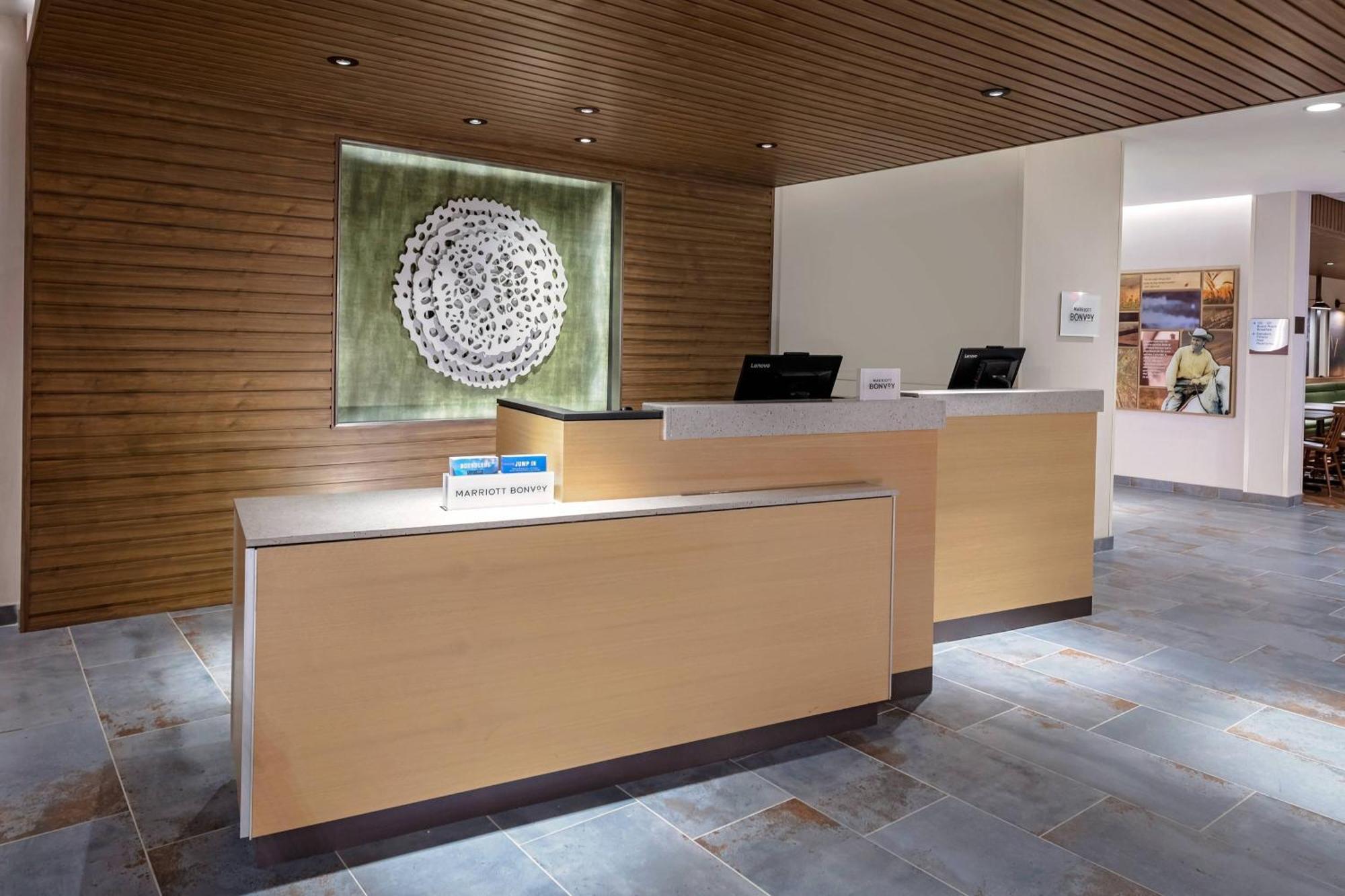 Fairfield By Marriott Waterfront Hotel